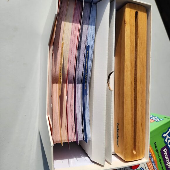 Lakeshore Ready to Write! Prompt Box Grade 4-6 AA569 Writing Prompts School Supp - Picture 4 of 14